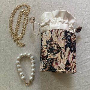 Floral Tapestry Drawstring Bag
